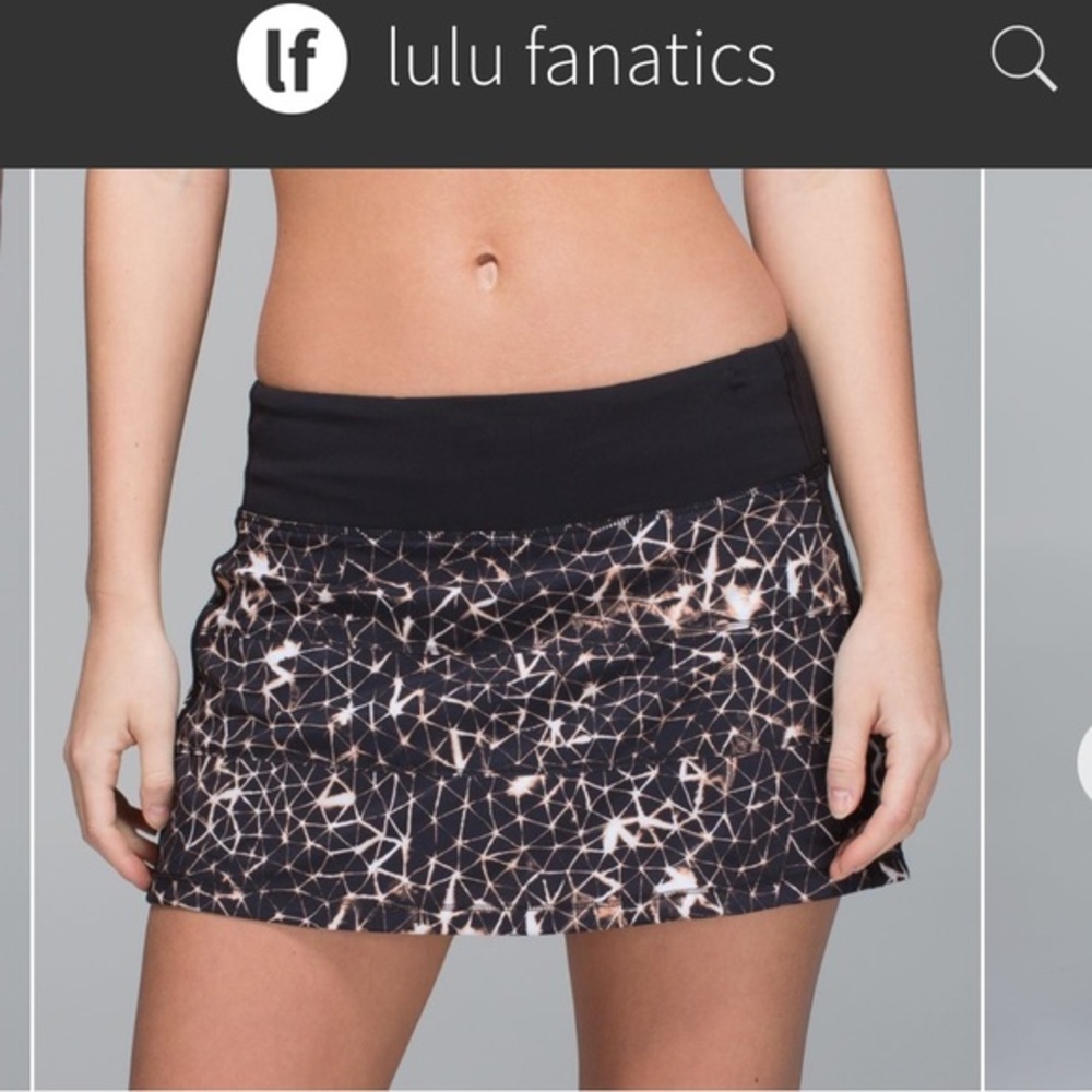Lululemon Pace Rival Skirt II Sz 4 Regular Sugar Crush Multi Black 4154
